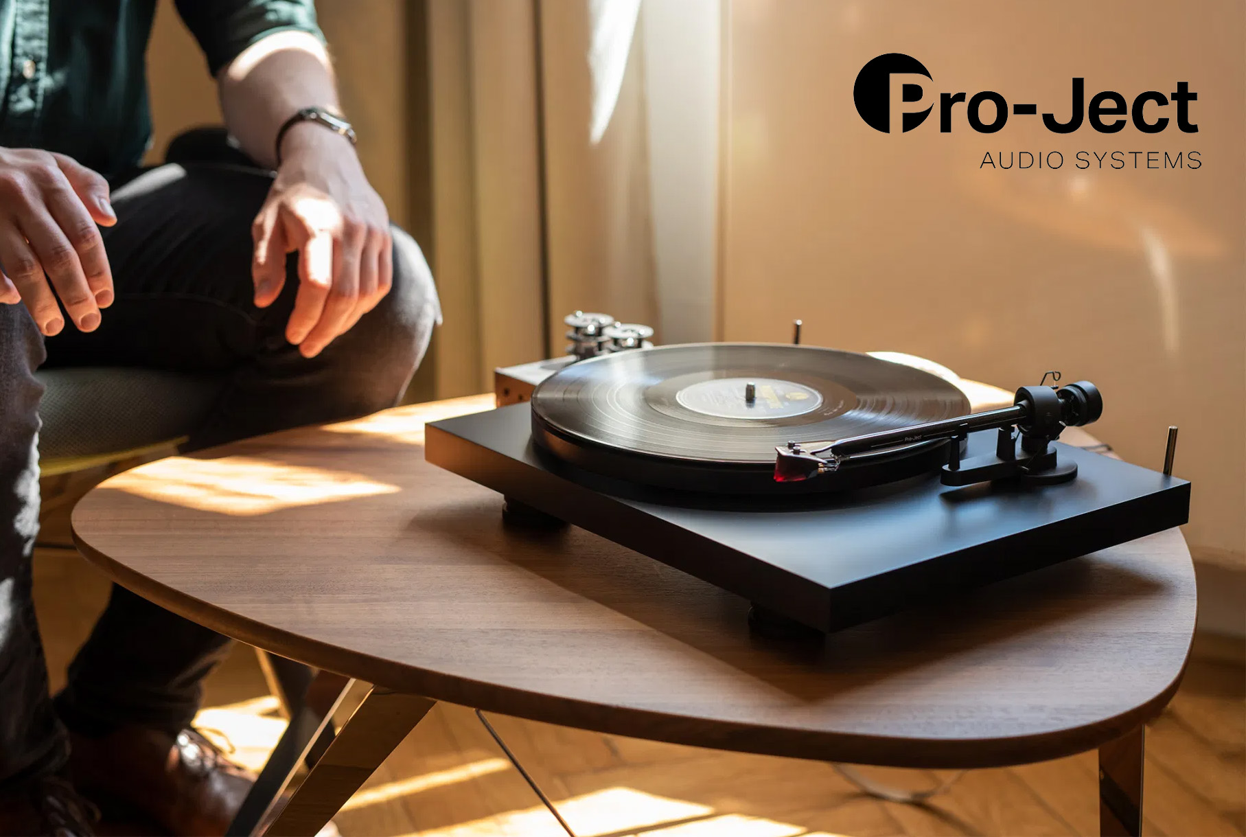 Pro-Ject  Gramophone