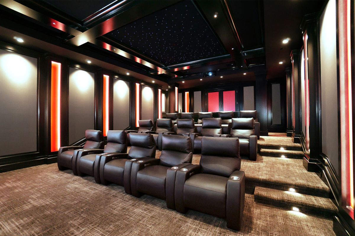 Extravagant Smart Home Theater