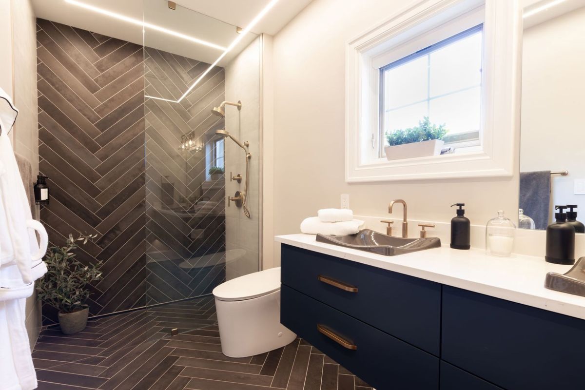 Stunning Masculine Bathrooms